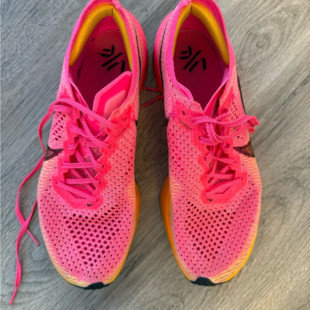 Vaporfly 3 - Picture 3 of 5